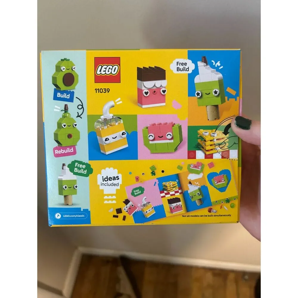 NEW LEGO Classic Creative Food Friends Set 11039 (150 Pieces) Unopened Box